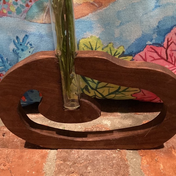 NEW HANDCRAFTED WOOD UNIQUE PLANTER OR Decorative piece by piperpond furniture - Picture 8 of 9